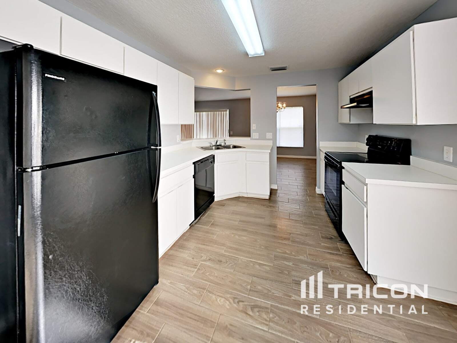 Building Photo - 1205 Tiger Wood Ct