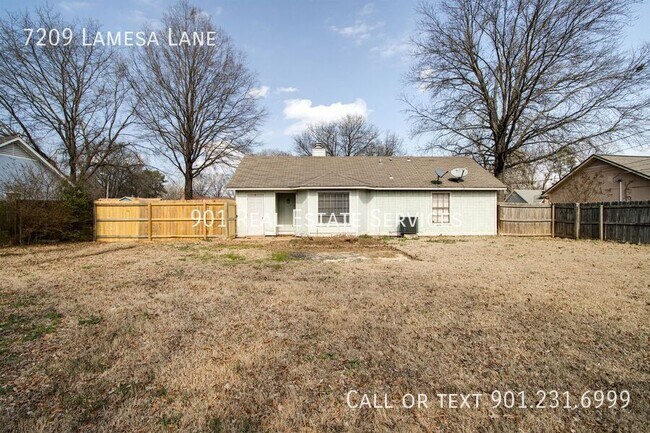 Building Photo - 7209 Lamesa Ln