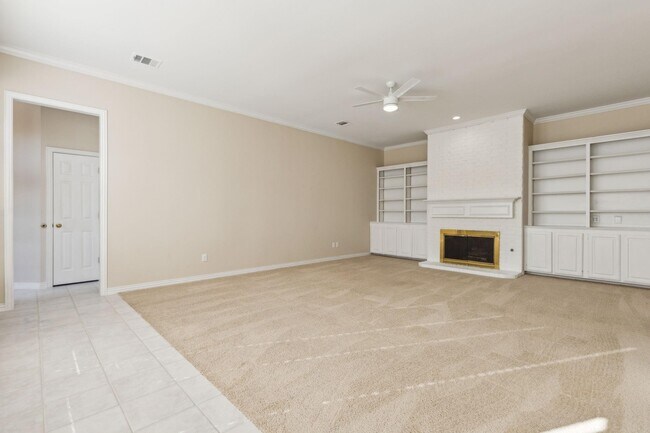 Building Photo - 7609 Marchman Way