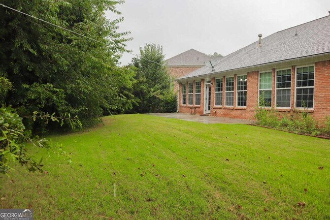 Building Photo - 1526 Lechemin Dr