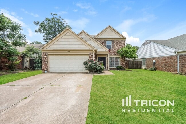 Primary Photo - 2525 Coldstream Dr