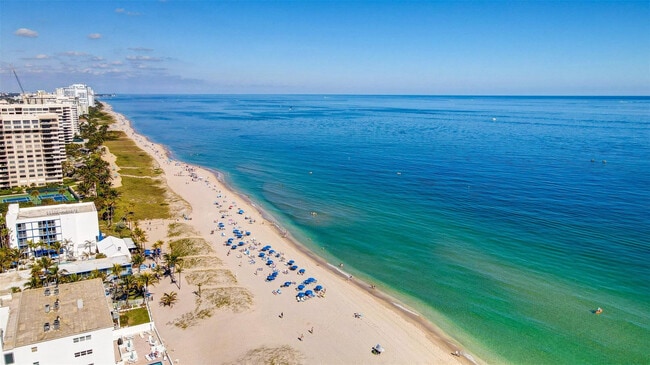 Building Photo - 4609 Bougainvilla Dr