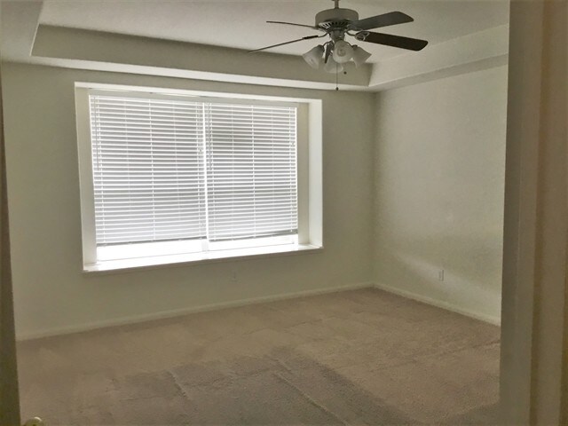 Building Photo - 4702 Sebastopol Dr