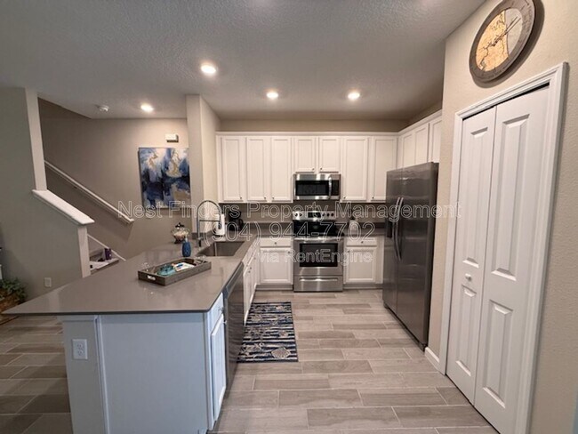 Building Photo - 1209 Beach Dune Dr