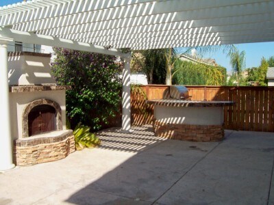 Building Photo - Swimming Pool Home in Harveston!!!