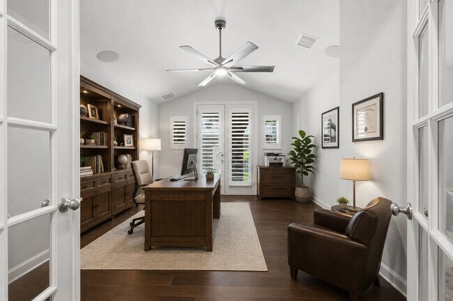 Building Photo - 111 N Bimini Twist Cir
