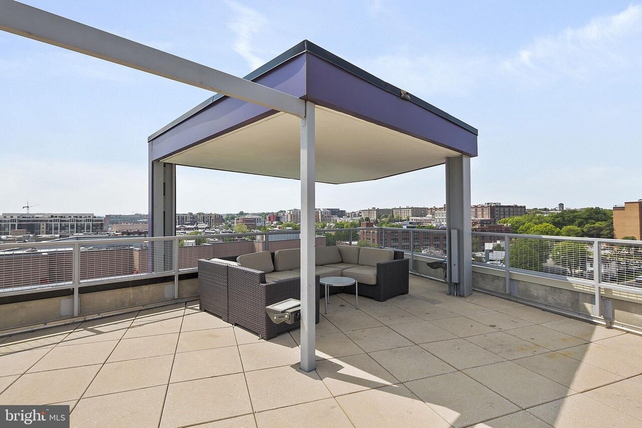 Building Photo - 929 Florida Ave NW