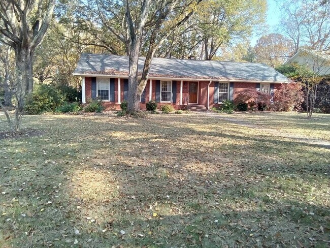 Primary Photo - Beautiful Ranch Home in South Park!