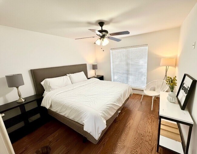 Building Photo - 6210 Queensloch Dr