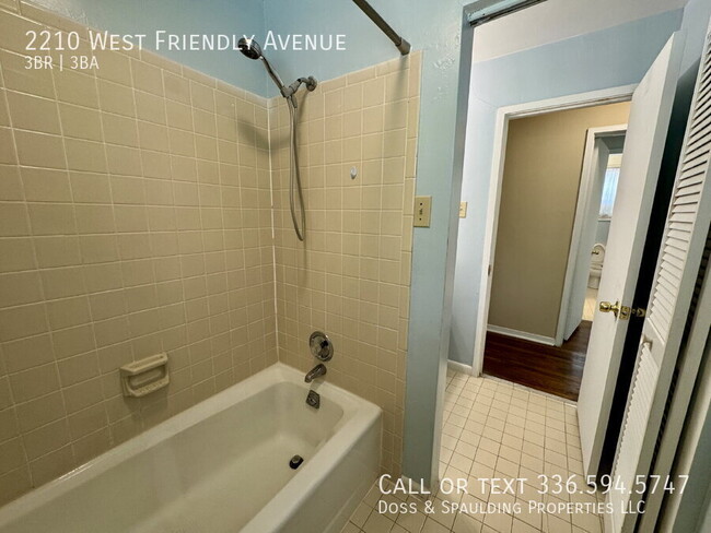 Building Photo - 2210 W Friendly Ave