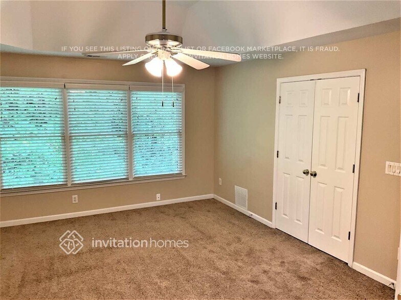 Building Photo - 4550 Red Cedar Cove SW