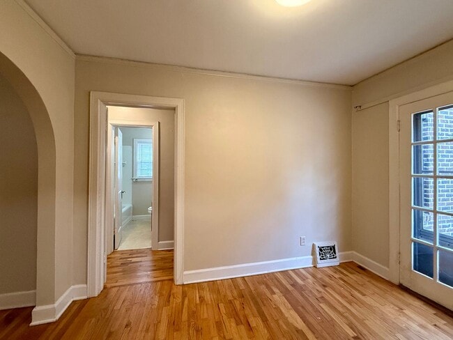 Building Photo - 4008 E Orme St