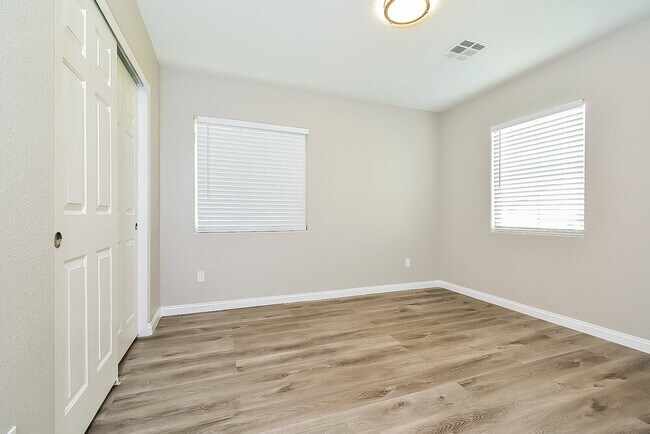 Building Photo - 8024 Carr Valley St