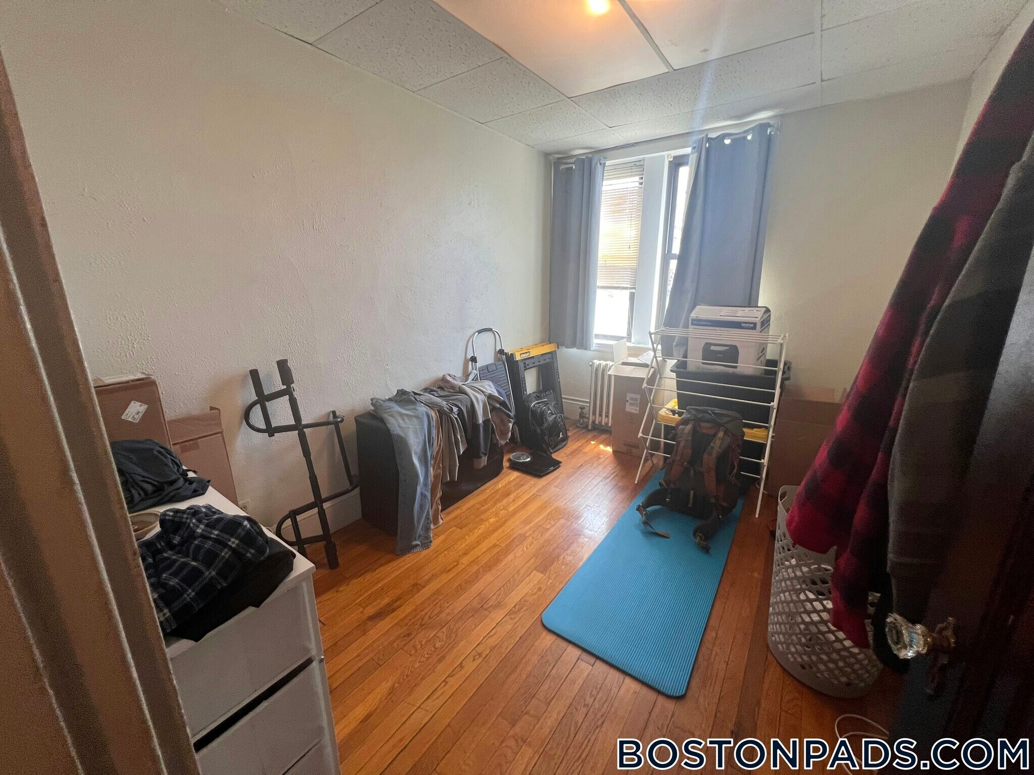 Building Photo - 53 Fellsway W