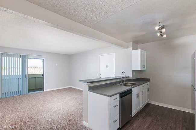 Building Photo - 8517 Paradise Valley Rd