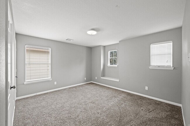 Building Photo - 19435 Remington Martin Dr