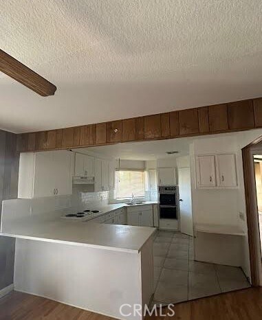 Building Photo - 21180 Mazie Ave