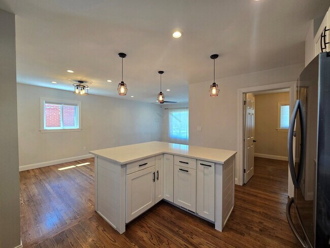 Building Photo - 29414 Sherry