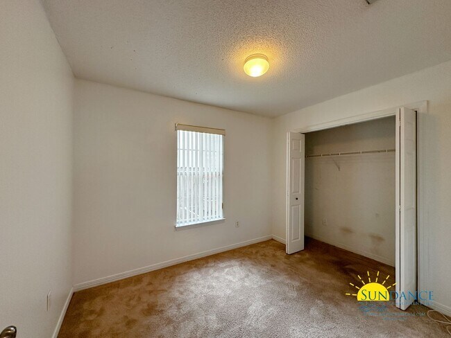 Building Photo - Charming 3-Bedroom Home in Forest Oaks!