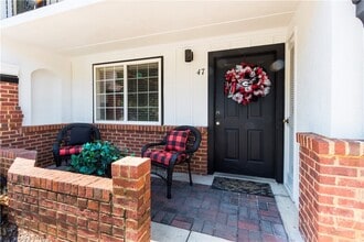 Building Photo - 760 E Campus Rd