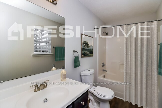Building Photo - 239 Periwinkle St