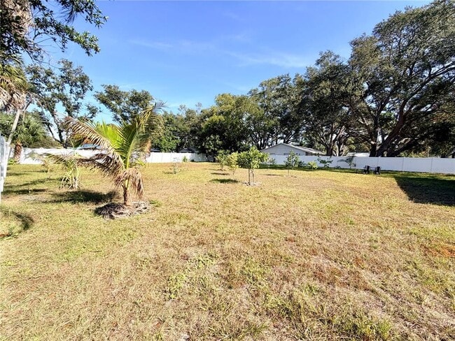 Building Photo - 3295 Adrian Ave