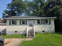 Building Photo - 2305 Booker St