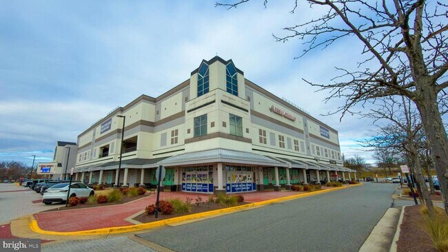 Building Photo - 4009 Timber Oak Trl