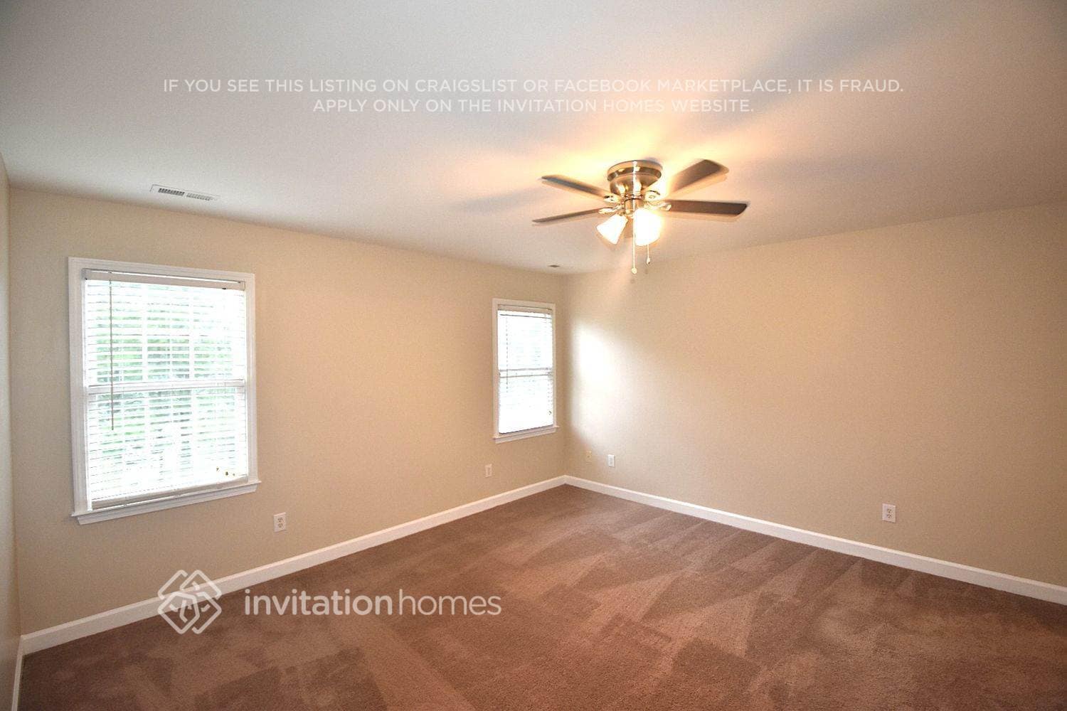 Building Photo - 912 Siena Dr