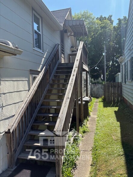 Building Photo - 23 S 27th St