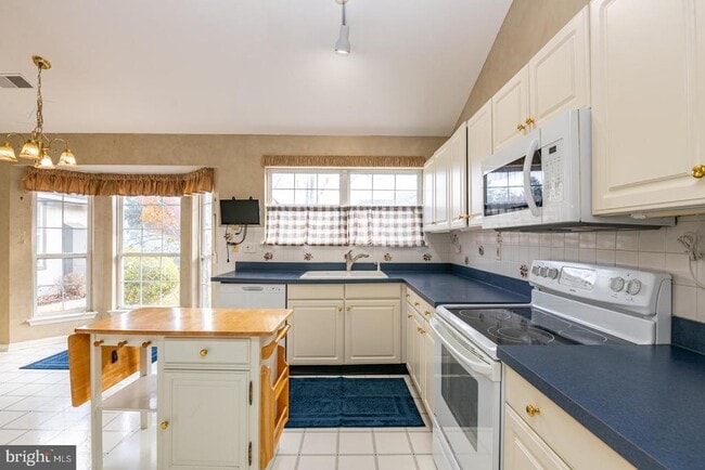 Building Photo - 193 Hawthorne Ct