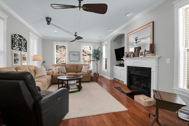 Building Photo - 1117 Sabrina Cir