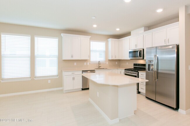 Building Photo - 163 Broadhaven Dr