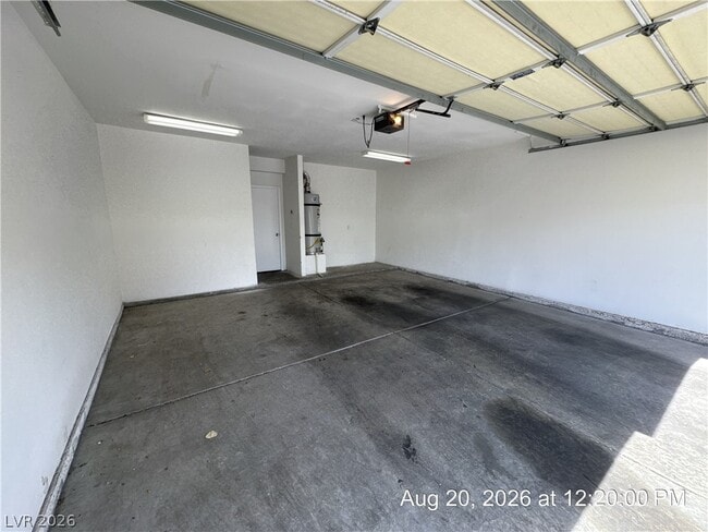 Building Photo - 2975 Bluegrass Ln