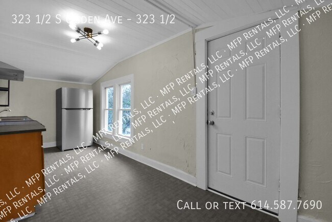 Building Photo - 323 1/2 S Ogden Ave