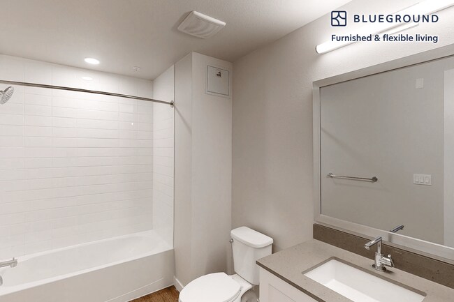 Building Photo - 1001 Harvey Dr