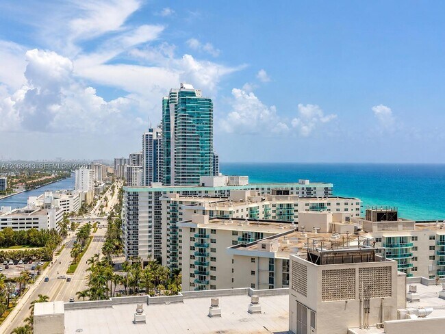 Building Photo - 4111 S Ocean Dr