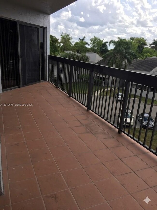 Building Photo - 8888 SW 131st Ct
