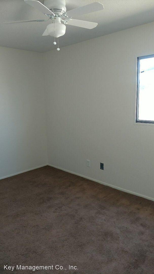 Building Photo - 5733 W Beck Ln