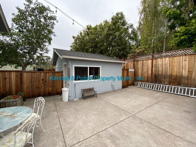 Building Photo - Wonderful 3+ Bed/2 Bath Home in Soquel