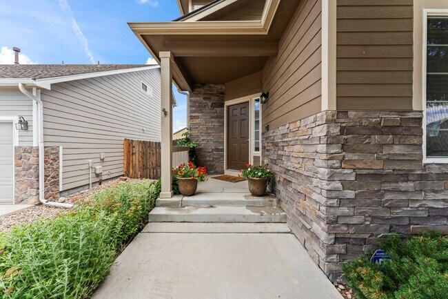 Building Photo - Wonderful Home