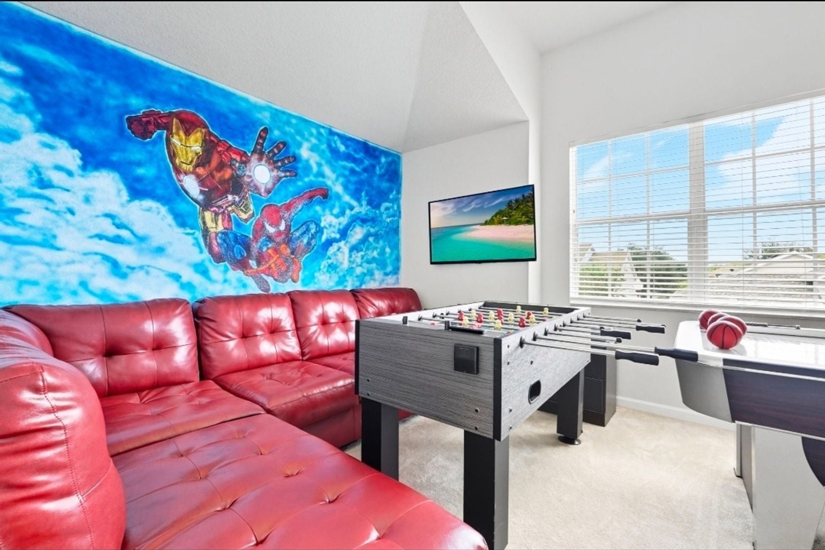 Building Photo - 4980 Castle St W