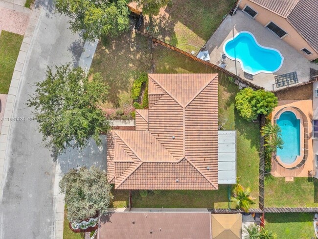 Building Photo - 1663 E Harmony Lake Cir