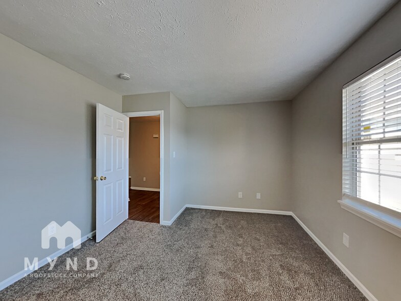 Building Photo - 5758 Prestonwood Dr