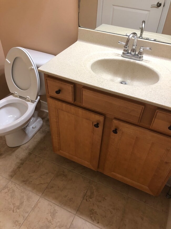 Building Photo - Norton Commons Rental