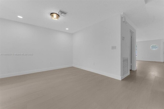 Building Photo - 7640 NW 182nd Terrace
