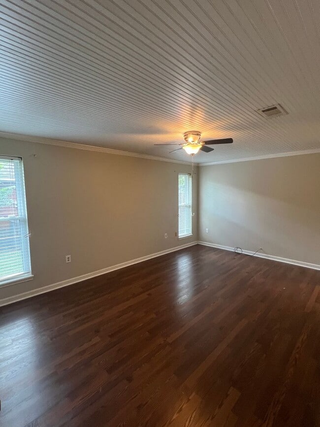 Building Photo - Home for Lease