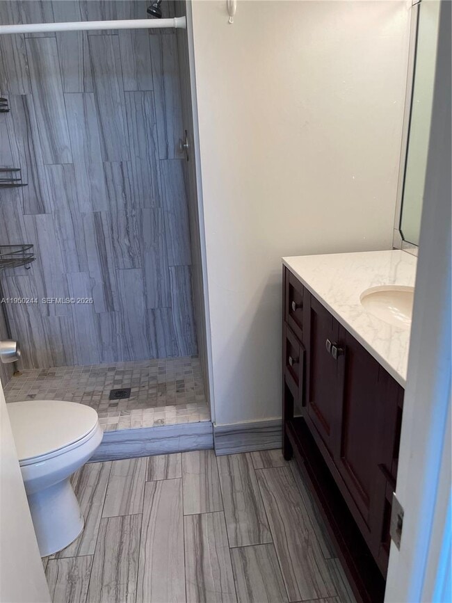 Building Photo - 4785 SW 62nd Ave