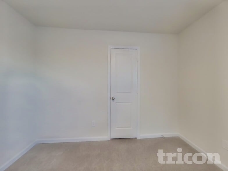 Building Photo - 307 Limestone Cir