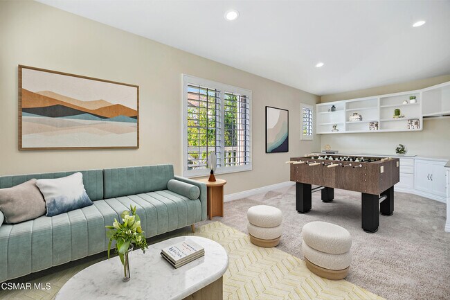 Building Photo - 3044 Ferncrest Pl